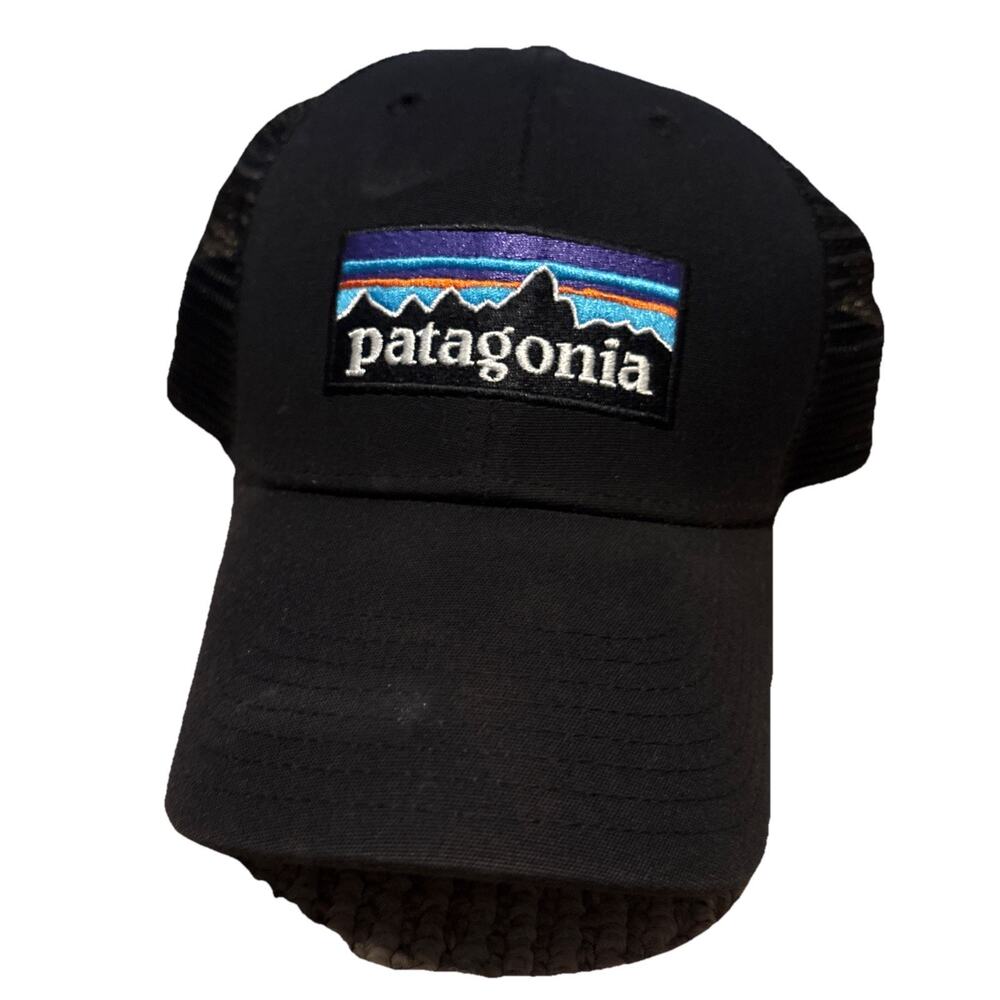 Patagonia Hat Cap Adult Black Snapback Mesh Patch Hiking Camping Trucker